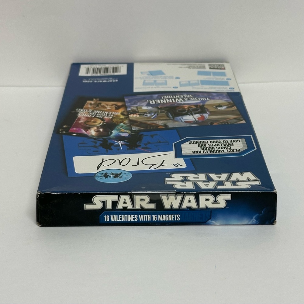 Star Wars 16 Valentine's Cards With 16 Magnets 2012 Sealed - Picture 7 of 8